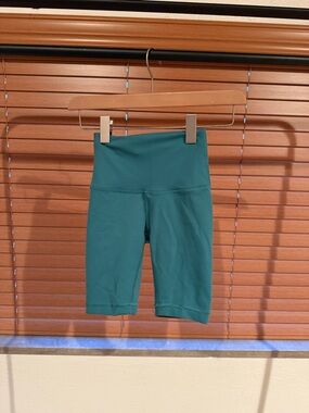Lululemon 7” Bike Shorts